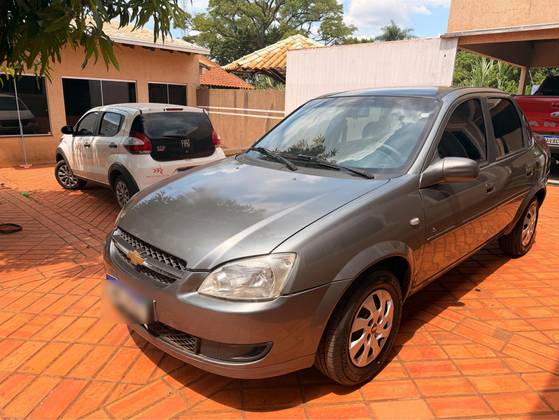 CHEVROLET CLASSIC 1.0 MPFI LS 8V FLEX 4P MANUAL
